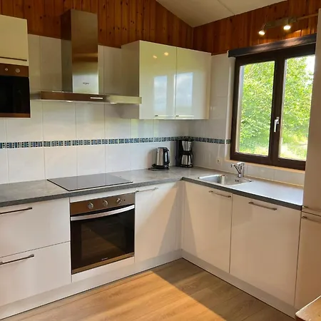 Aimant Prázdninový dům